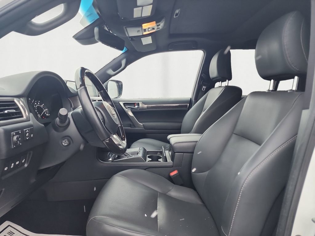 Used 2023 Lexus GX 460 Premium image 9