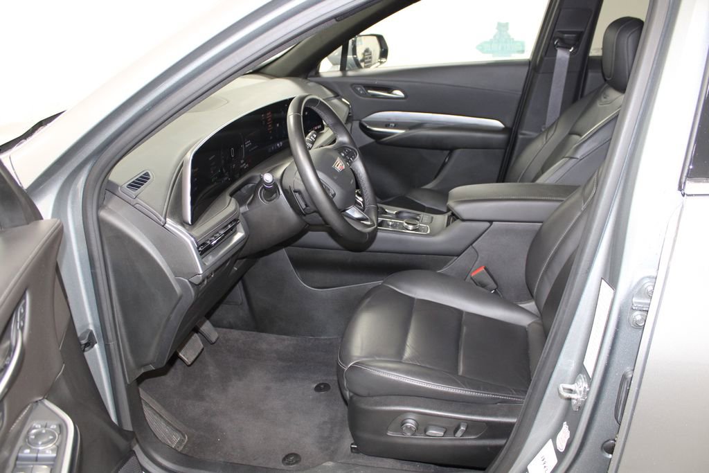 Used 2024 Cadillac XT4 Premium Luxury image 20