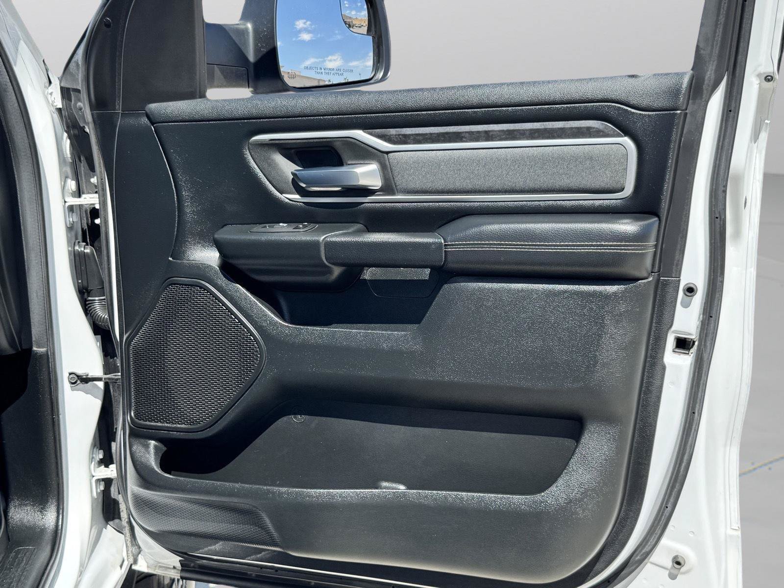 Used 2021 RAM 1500 Big Horn RWD image 32