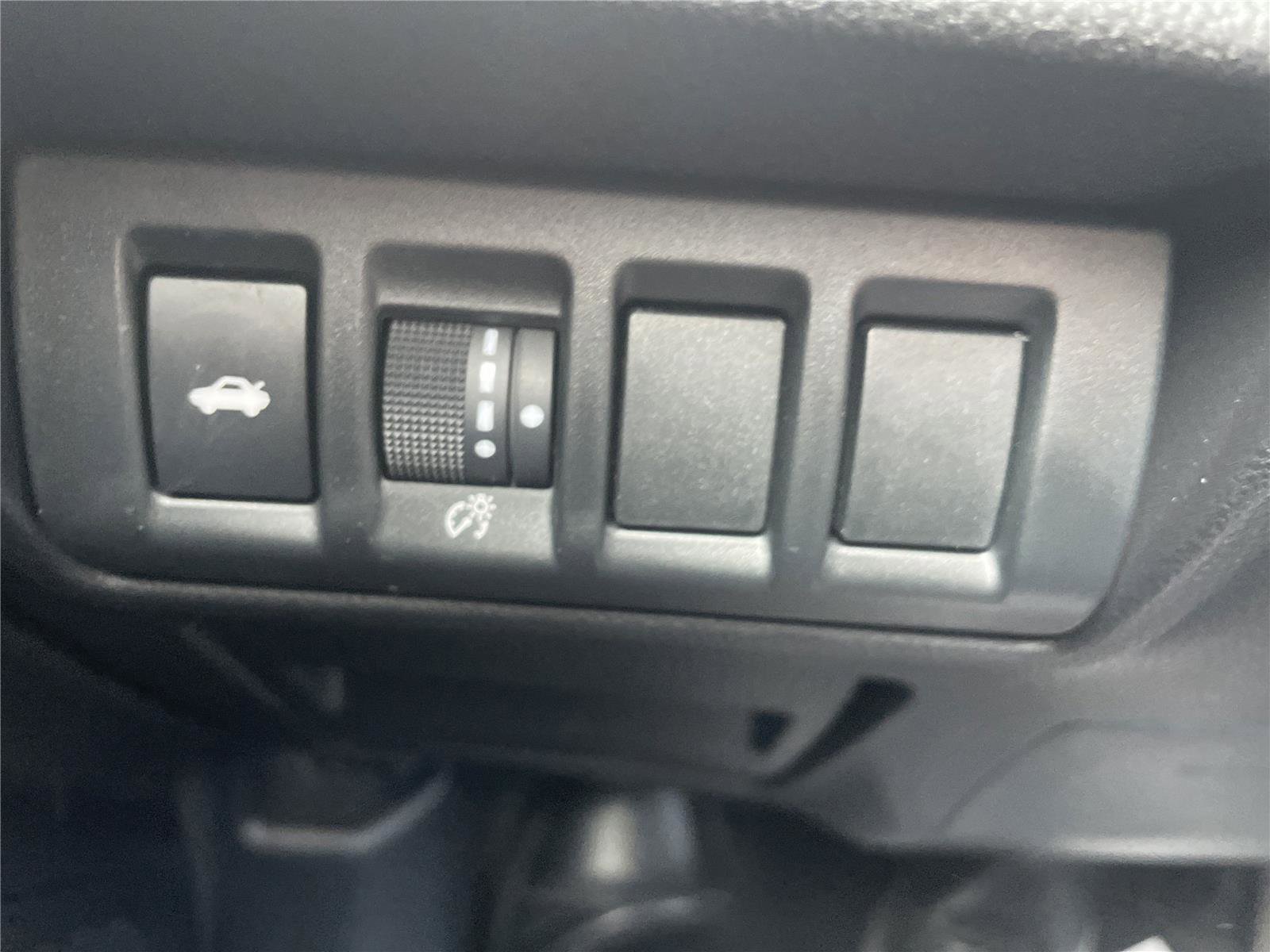 Used 2025 Subaru Legacy Premium AWD/4WD image 22