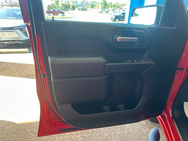 New 2026 Chevrolet Silverado 1500 Custom w/ Turbomax Blackout Package image 9