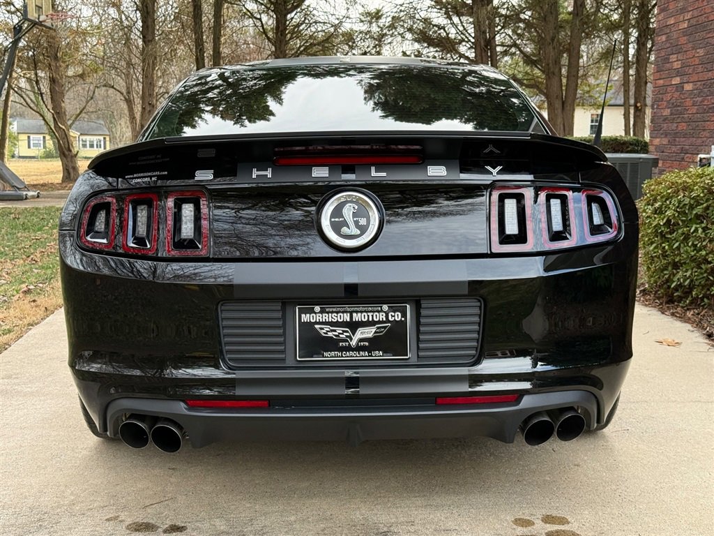 Used 2013 Ford Mustang Shelby GT500 RWD image 26