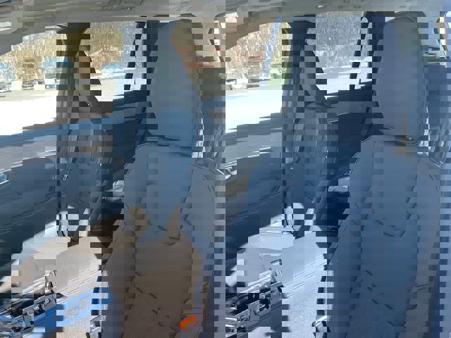 New 2026 Volvo XC90 B6 Plus w/ Protection Package Premier image 12