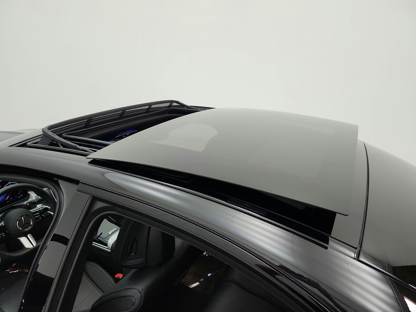 Used 2024 Mercedes-Benz C 300 Sedan image 11