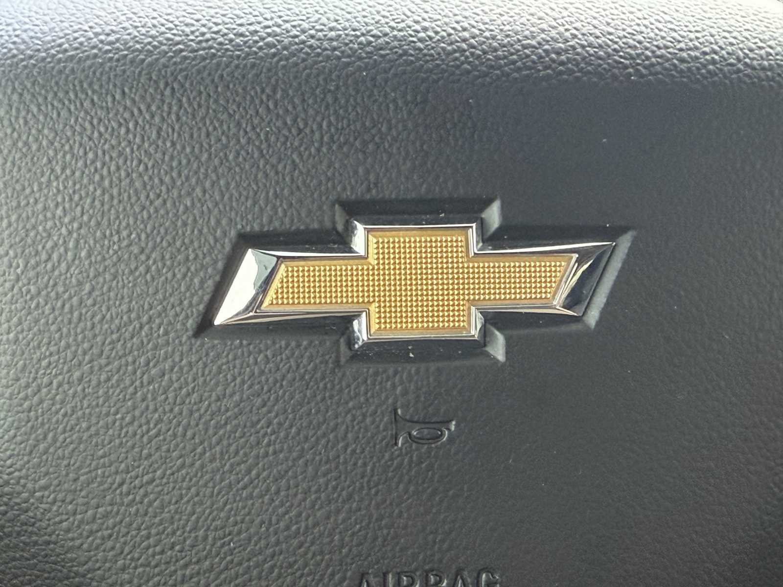 Used 2025 Chevrolet Silverado 2500 Custom AWD/4WD image 14