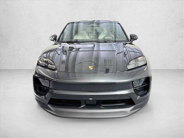New 2026 Porsche Macan 4 Electric AWD/4WD image 6