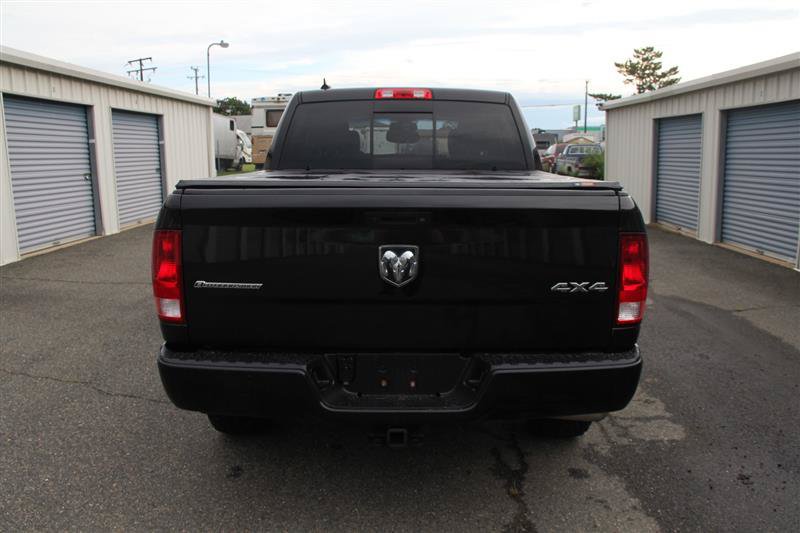 Used 2015 RAM 1500 Outdoorsman w/ Pittsburgh Penguins Edition AWD/4WD image 6
