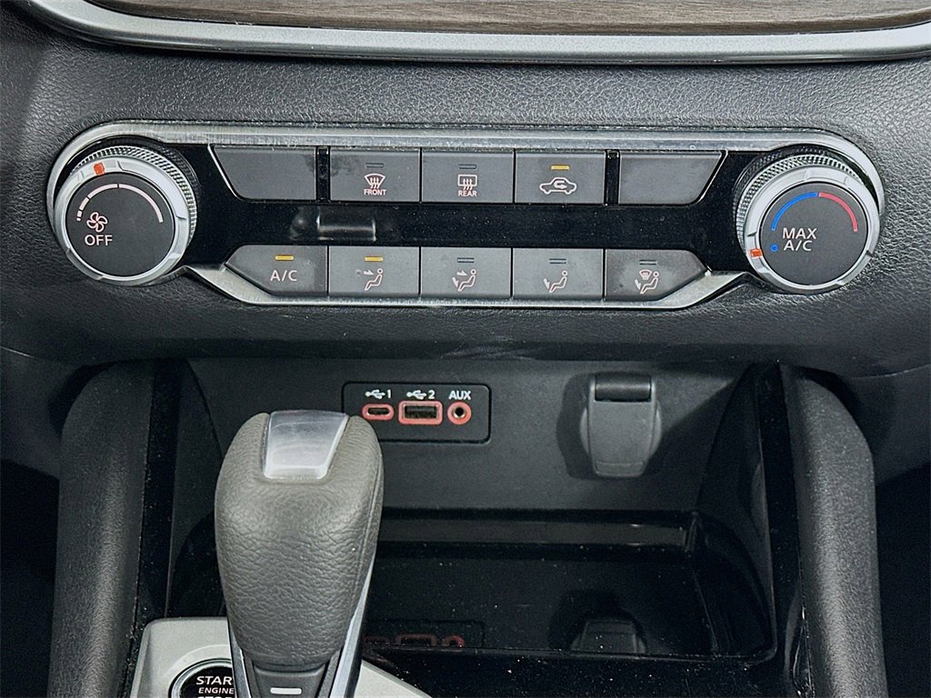 Used 2024 Nissan Altima 2.5 SV image 17