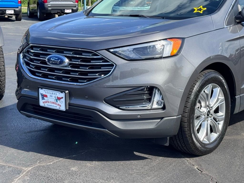 Used 2024 Ford Edge Titanium image 35
