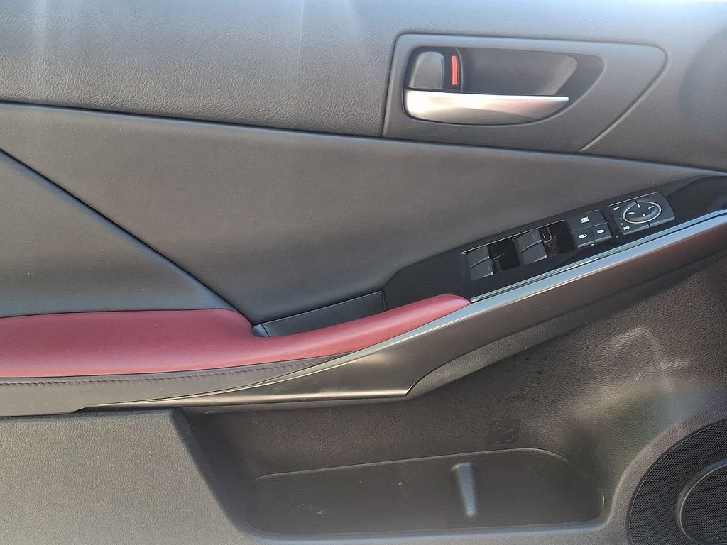Used 2021 Lexus IS 300 AWD image 13