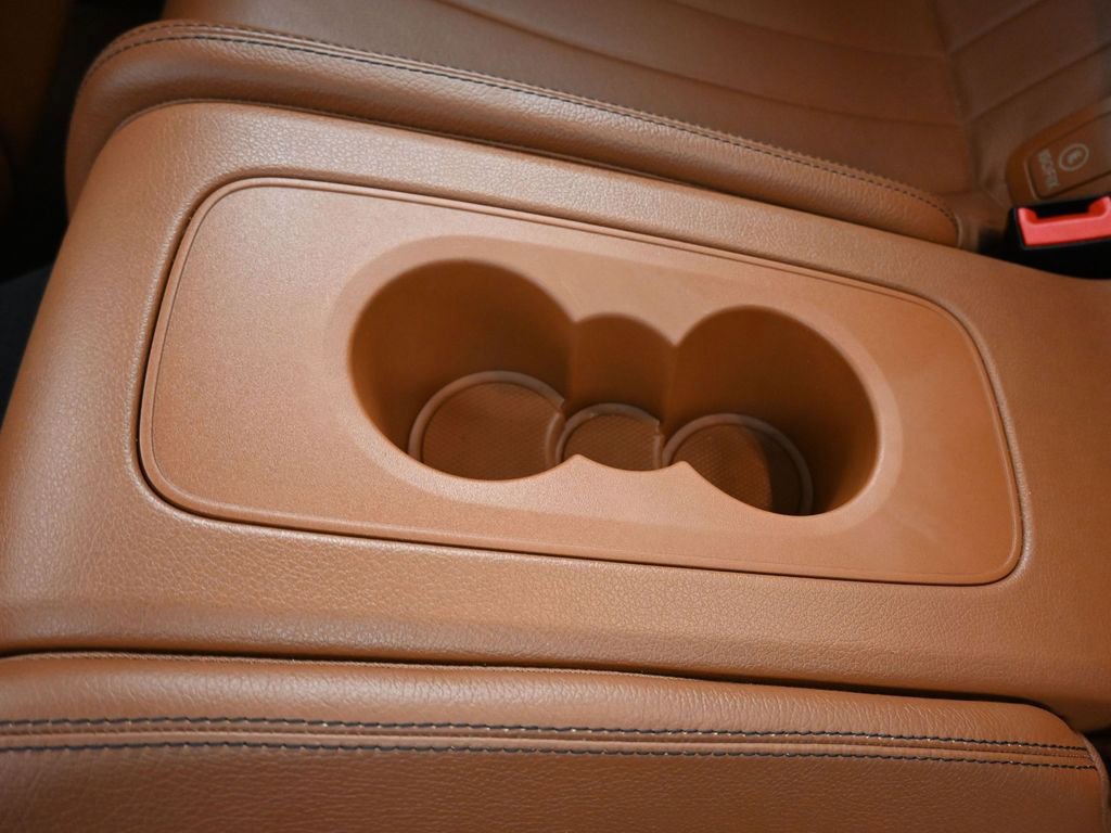 Used 2019 Mercedes-Benz E 450 Coupe w/ AMG Line Package image 37