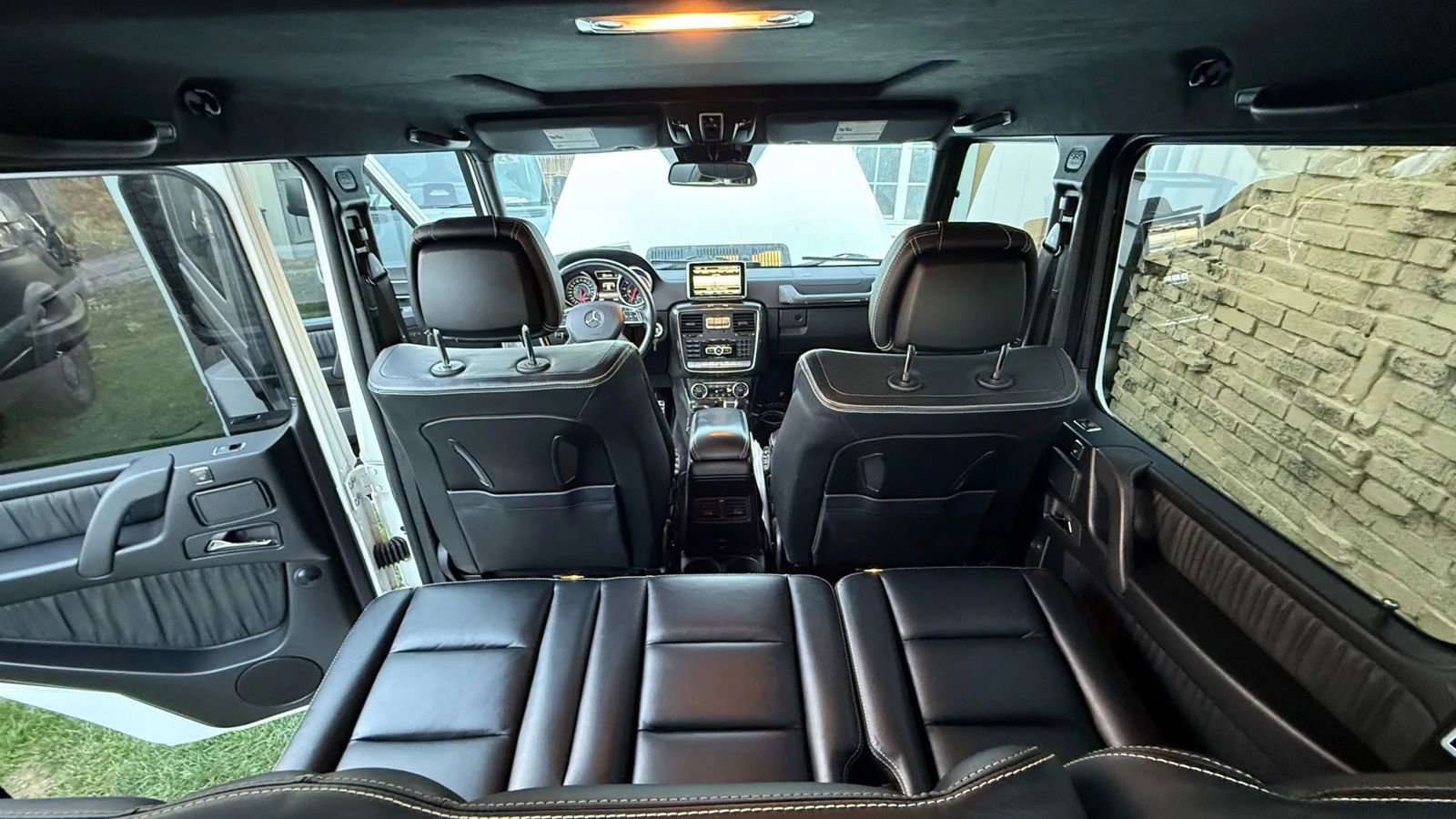 Used 2016 Mercedes-Benz G 63 AMG 4MATIC image 17