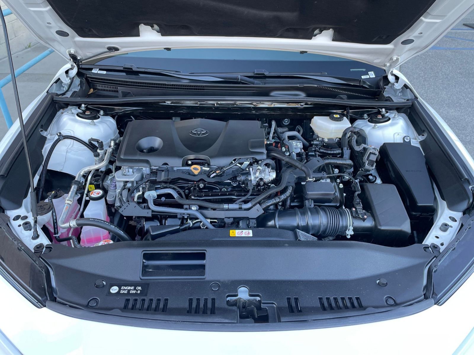 Used 2025 Toyota Camry LE image 32