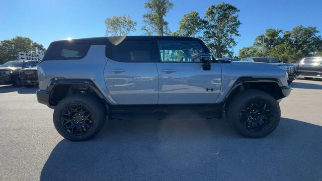 New 2026 GMC Hummer EV SUV w/ LPO, Dark Essentials Package image 9