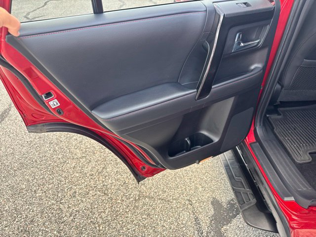 Used 2021 Toyota 4Runner Venture w/ Moonroof Package AWD/4WD image 12