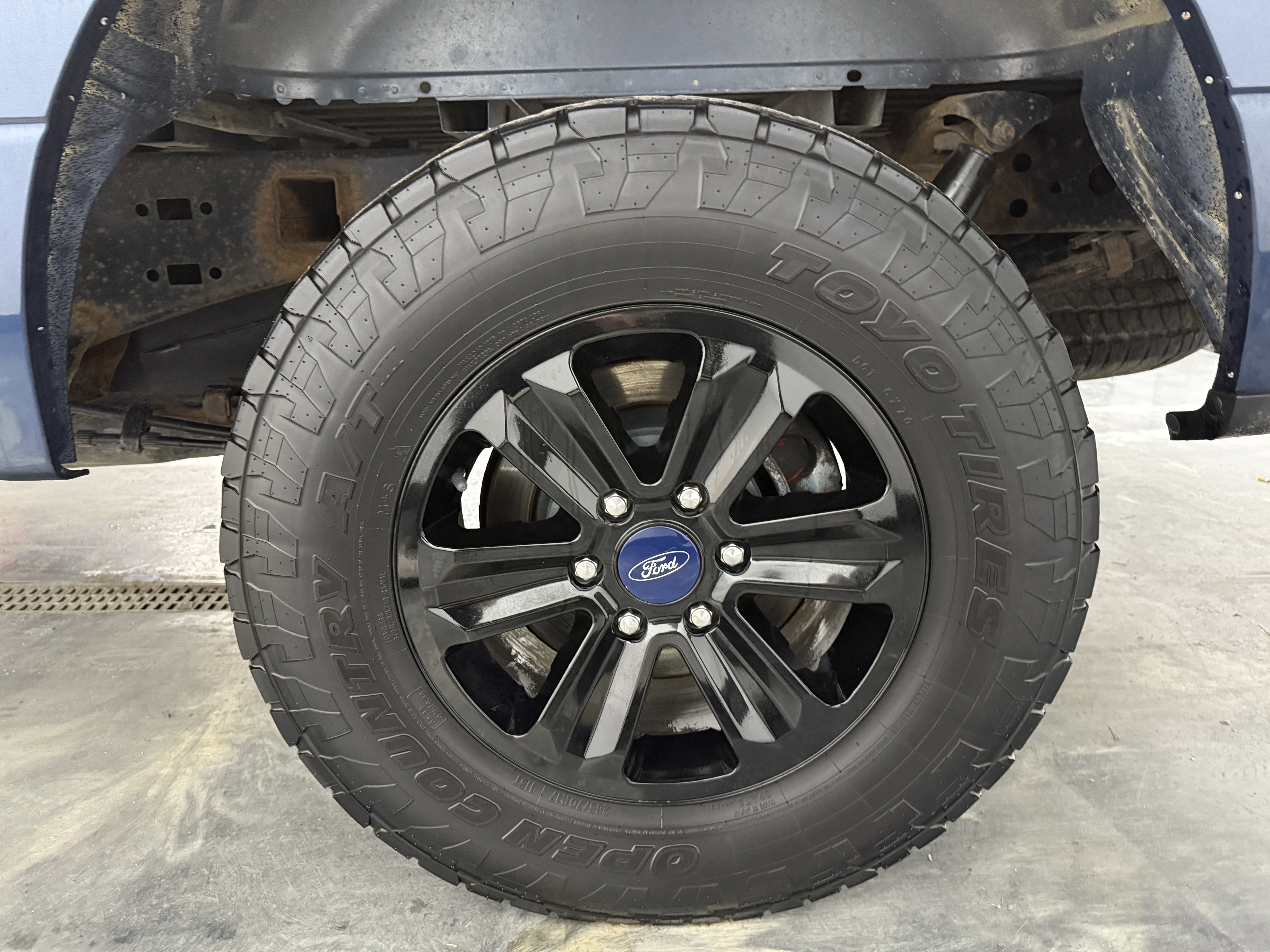 Used 2017 Ford F150 XLT w/ Equipment Group 301A Mid image 26