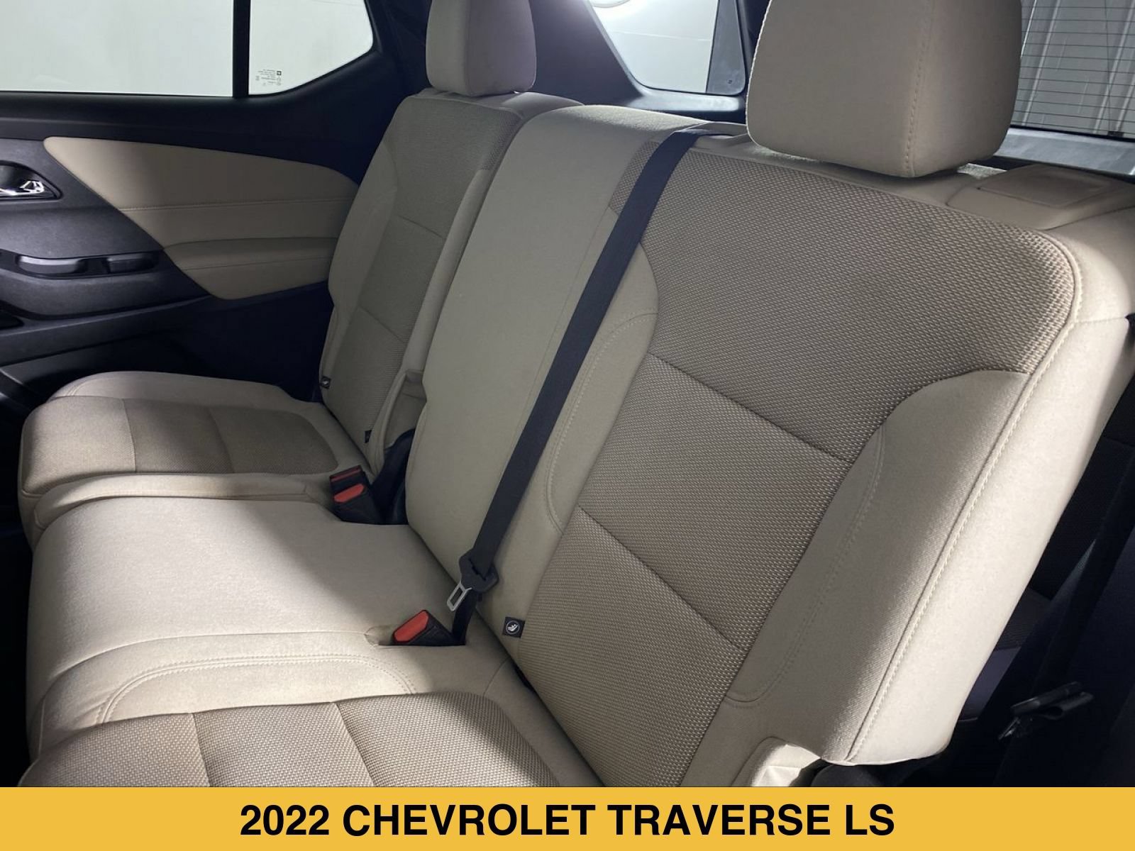 Certified 2022 Chevrolet Traverse LS FWD image 12