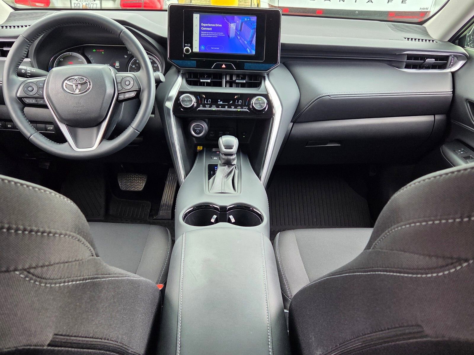 Used 2024 Toyota Venza LE image 8