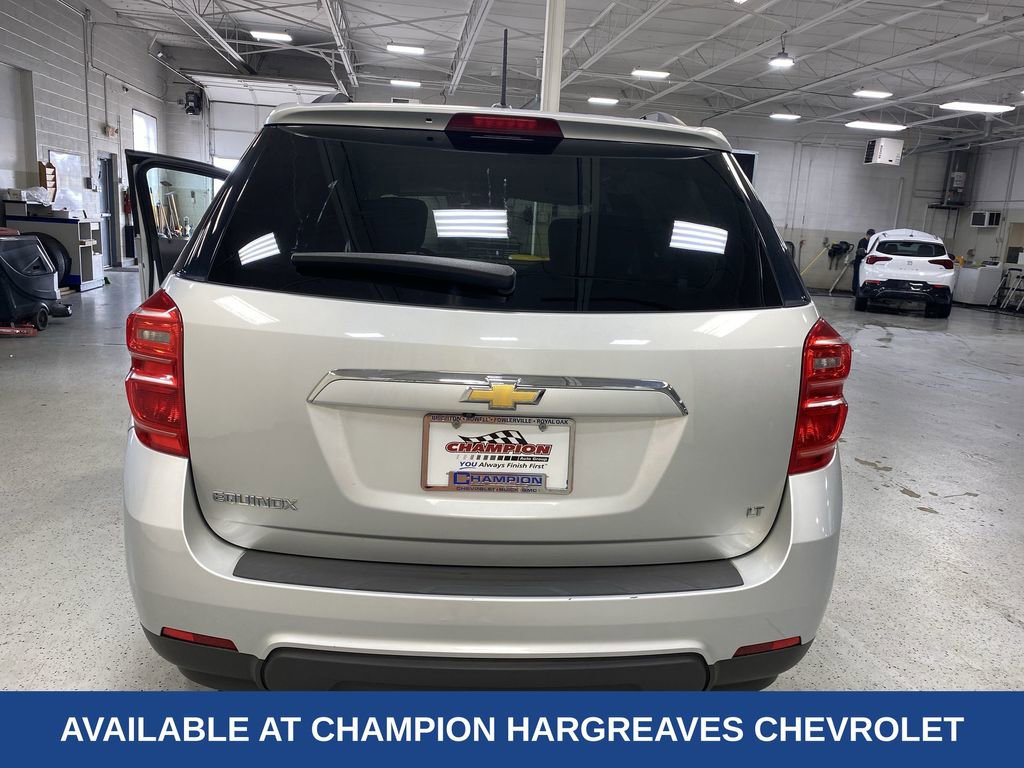 Certified 2017 Chevrolet Equinox LT w/ Convenience Package image 40