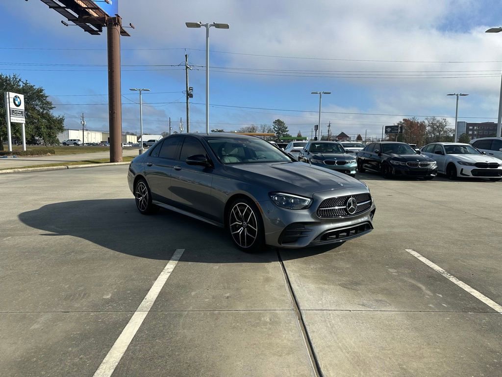 Used 2023 Mercedes-Benz E 450 4MATIC Sedan image 3