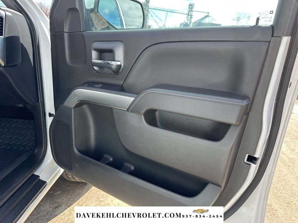 Used 2018 Chevrolet Silverado 1500 LT w/ LT Eassist Package image 22