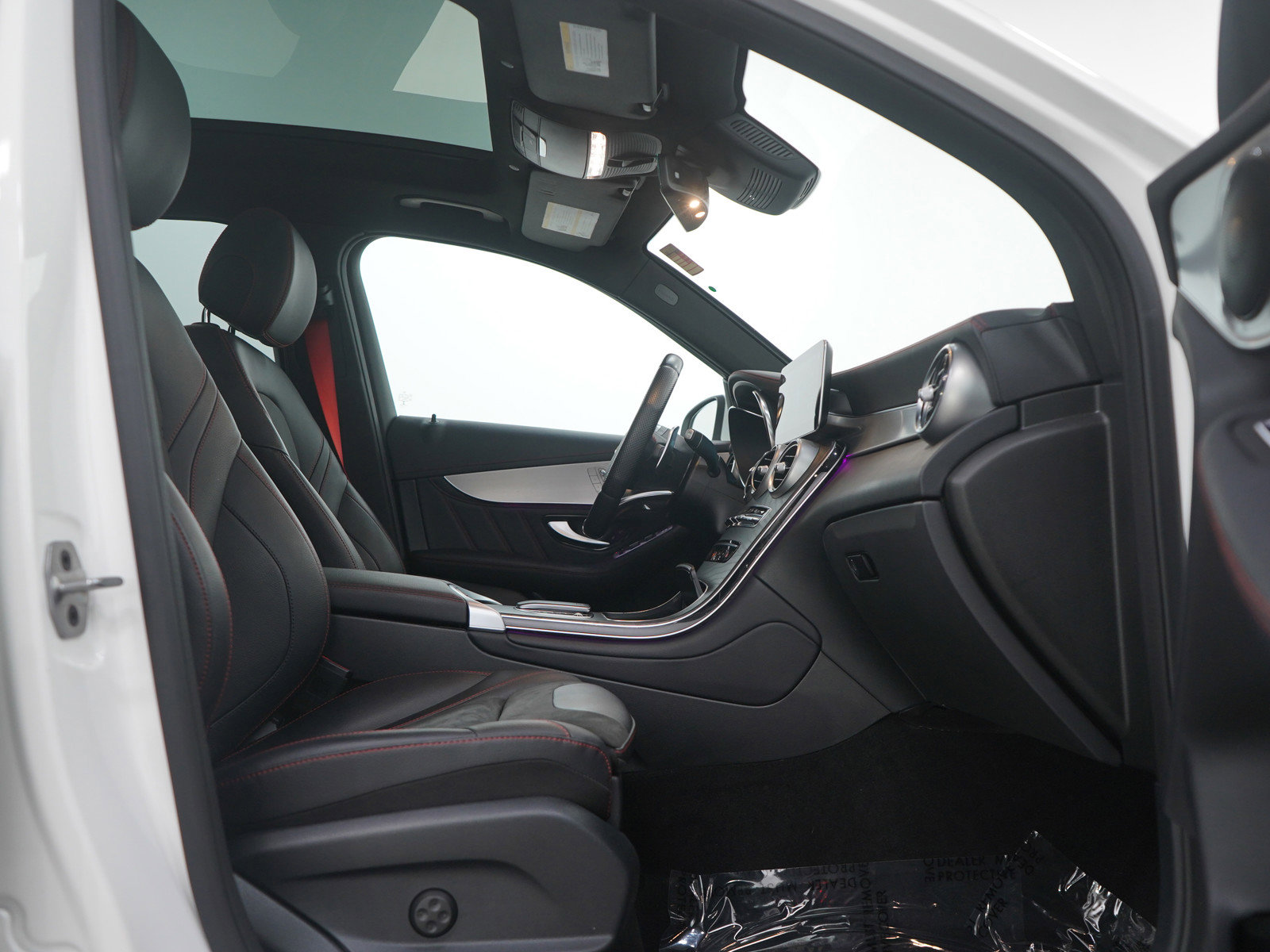 Used 2022 Mercedes-Benz GLC 43 AMG 4MATIC image 11