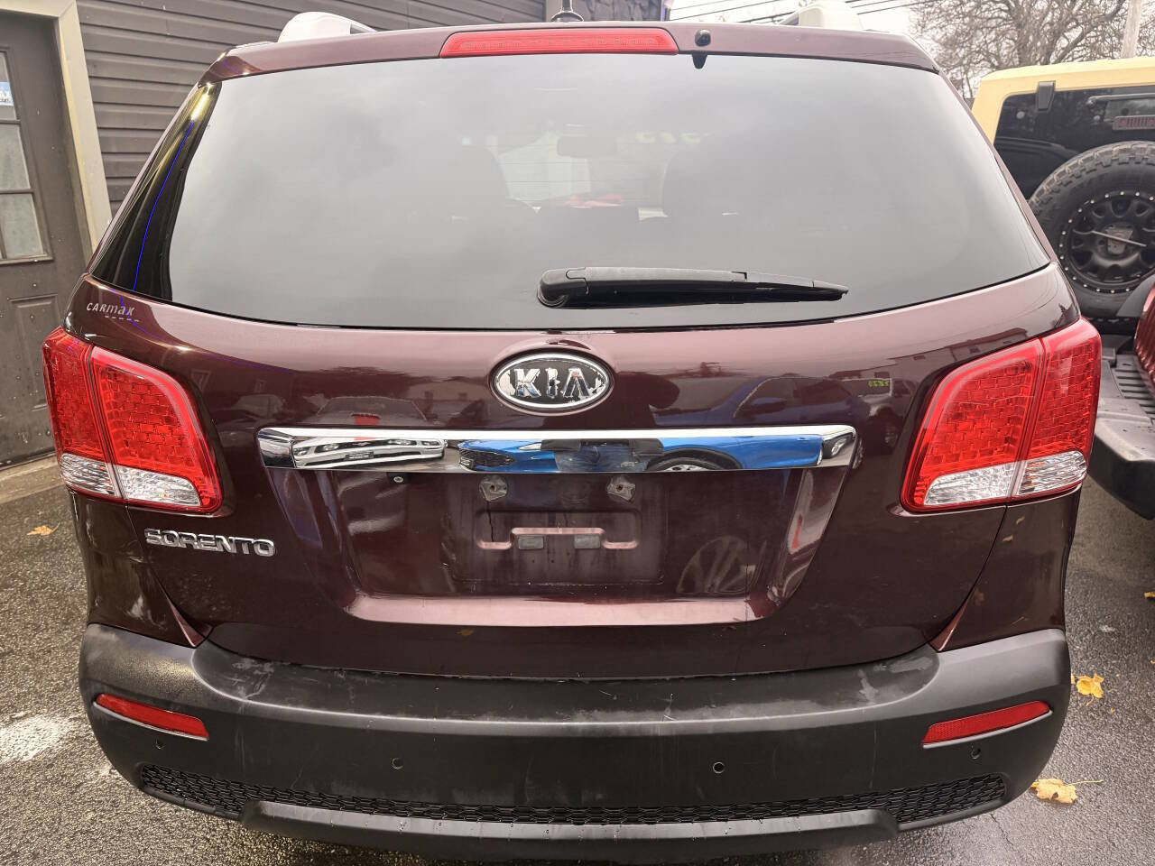 Used 2011 Kia Sorento LX w/ Convenience Pkg image 6