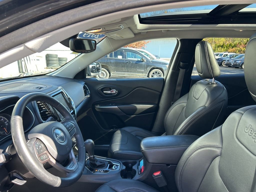 Used 2019 Jeep Cherokee Limited image 47