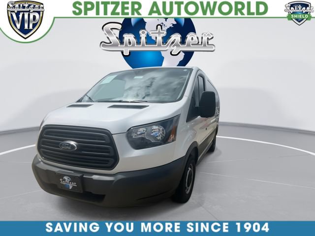 Used 2018 Ford Transit 250 130 Low Roof RWD image 4