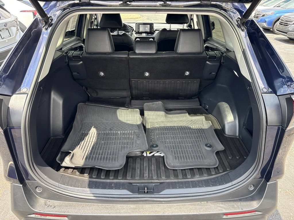 Used 2021 Toyota RAV4 XLE Premium FWD image 25