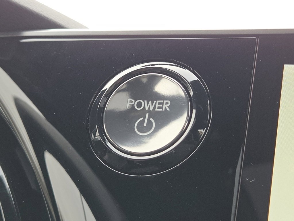 Certified 2025 Lexus RX 500h F Sport image 19