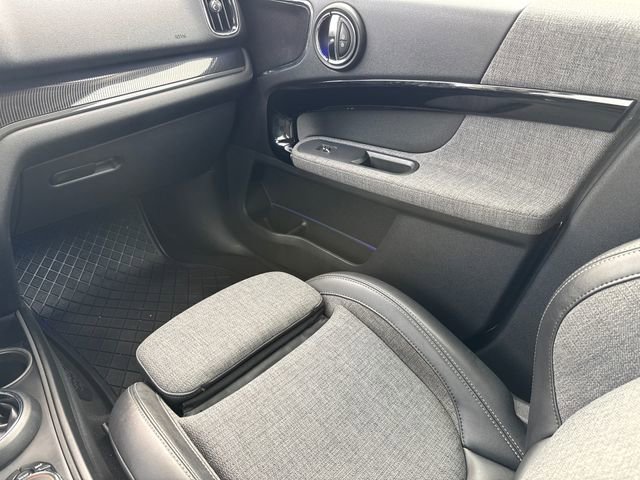 Used 2018 MINI Cooper Countryman S FWD image 16