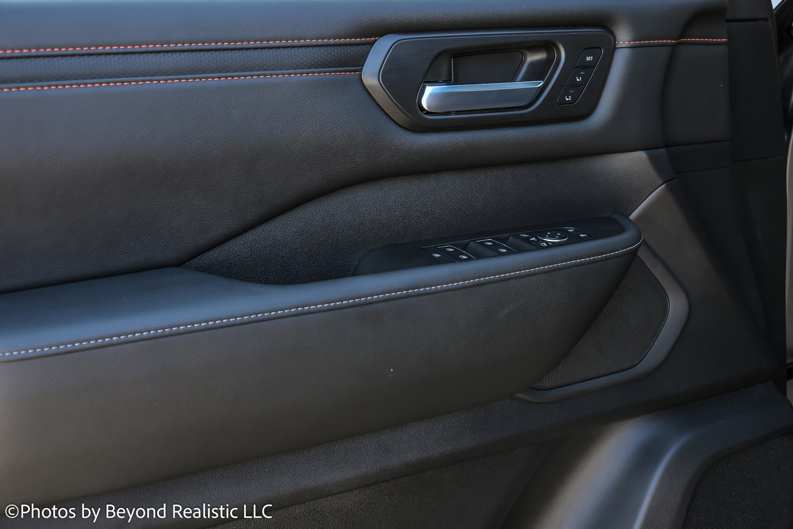 Used 2026 Nissan Armada PRO-4X image 21