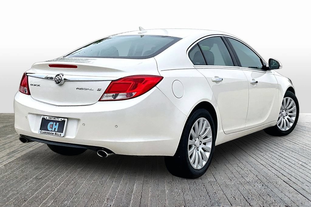 Used 2013 Buick Regal Premium FWD image 9