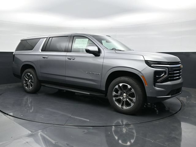 New 2026 Chevrolet Suburban LT w/ Comfort Package AWD/4WD image 4