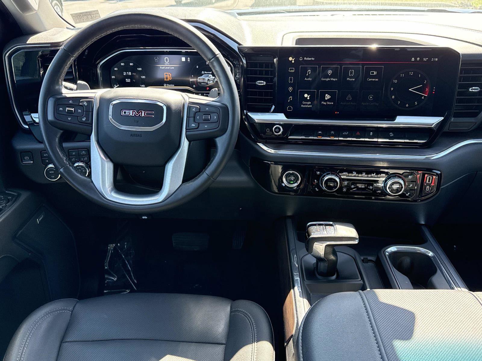 Used 2023 GMC Sierra 1500 SLT w/ SLT Premium Package image 2