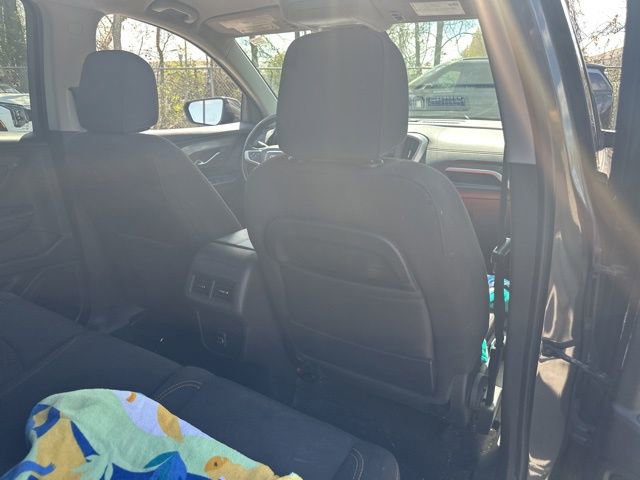 Used 2020 GMC Terrain SLE image 11