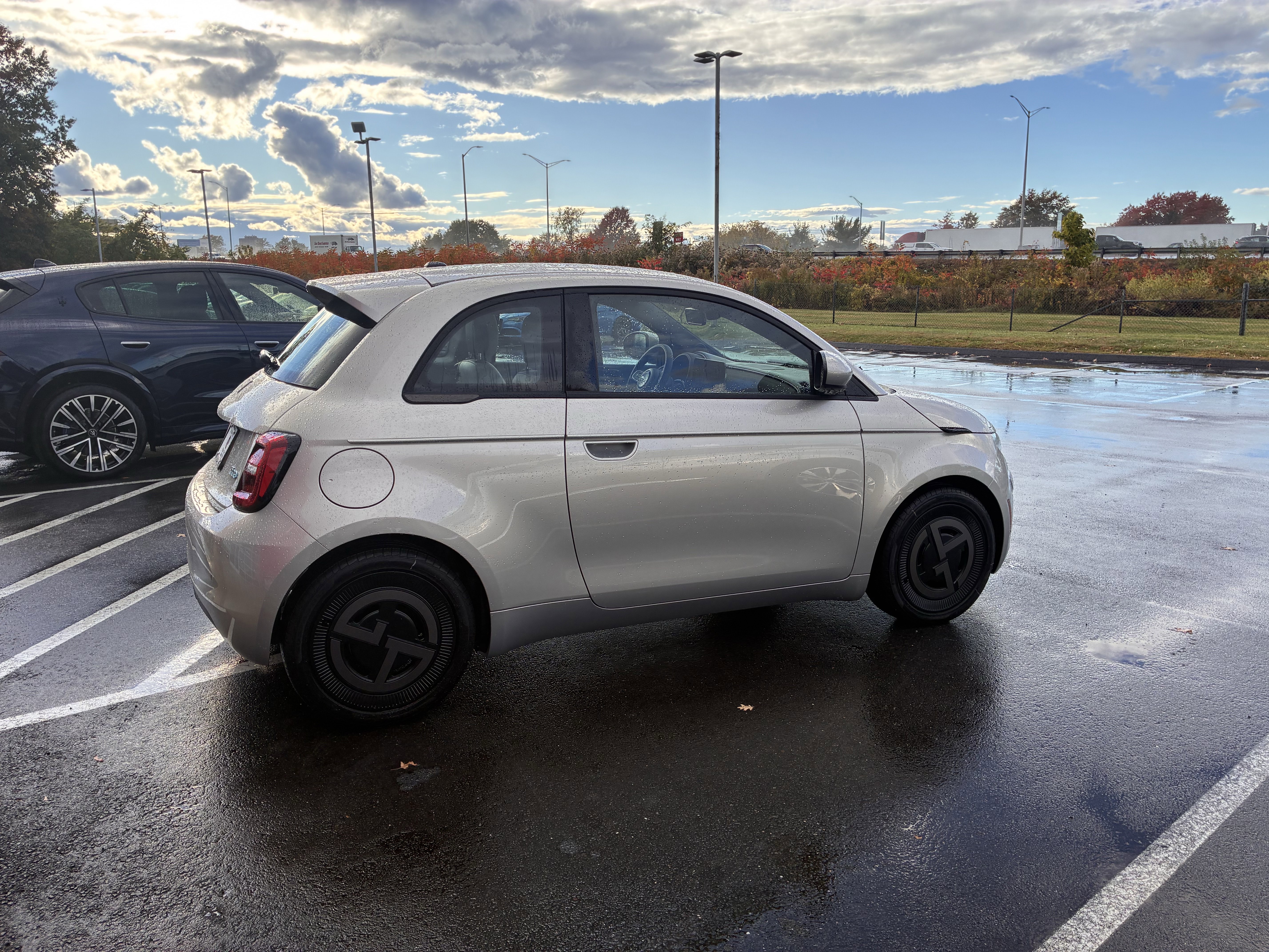 New 2025 FIAT 500 e image 5