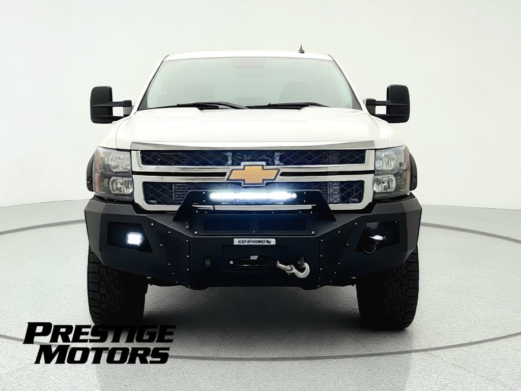 Used 2013 Chevrolet Silverado 2500 LT w/ Interior Plus Package AWD/4WD image 2