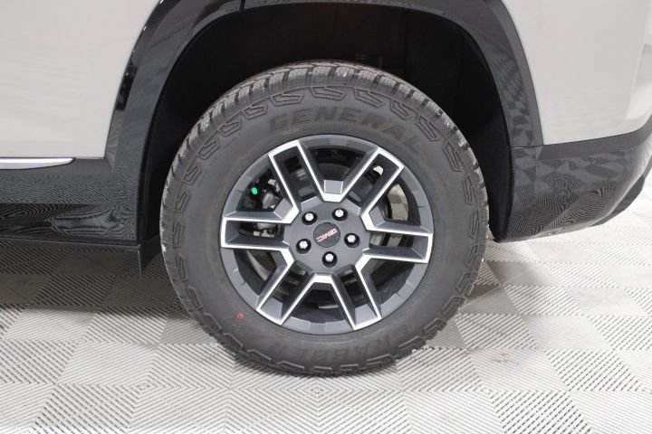 New 2026 GMC Terrain AT4 AWD/4WD image 42
