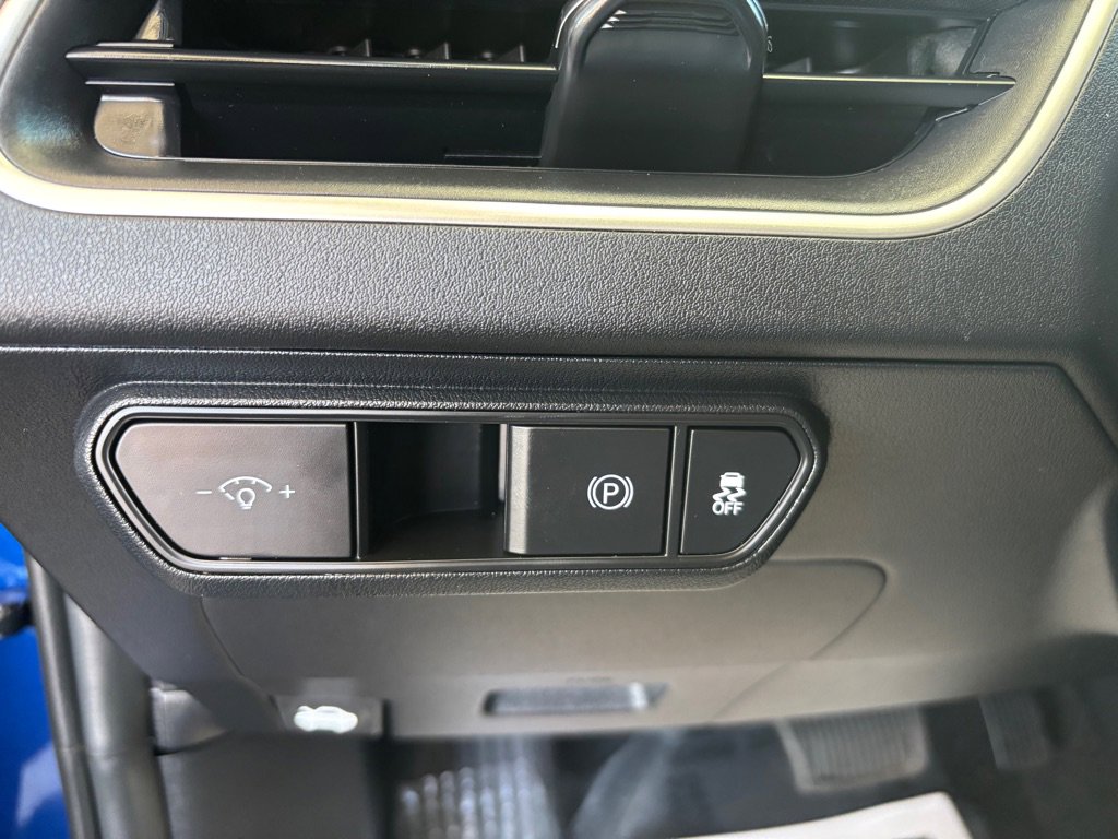Used 2025 Kia K4 LX FWD image 17