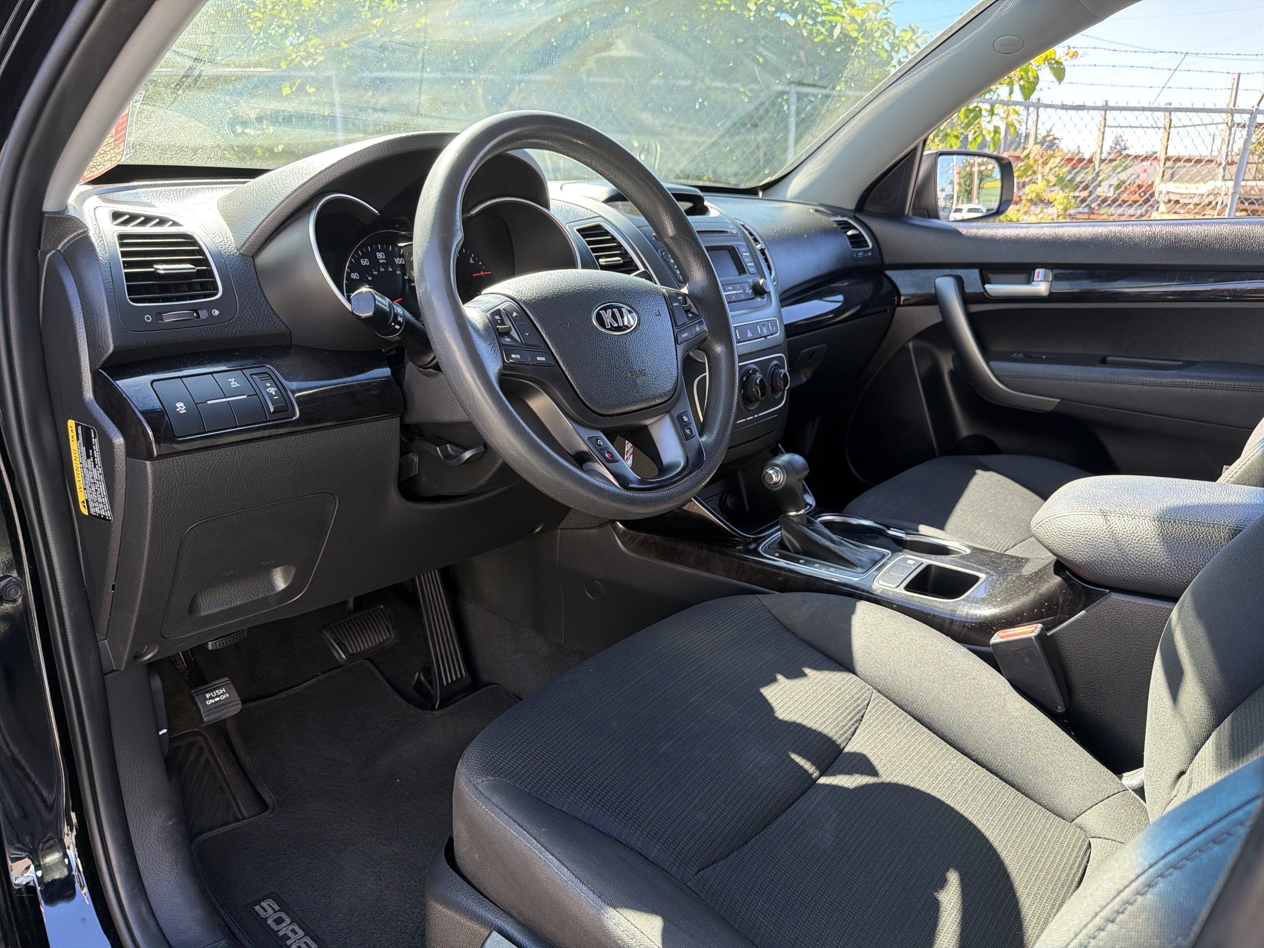 Used 2014 Kia Sorento LX AWD/4WD image 7