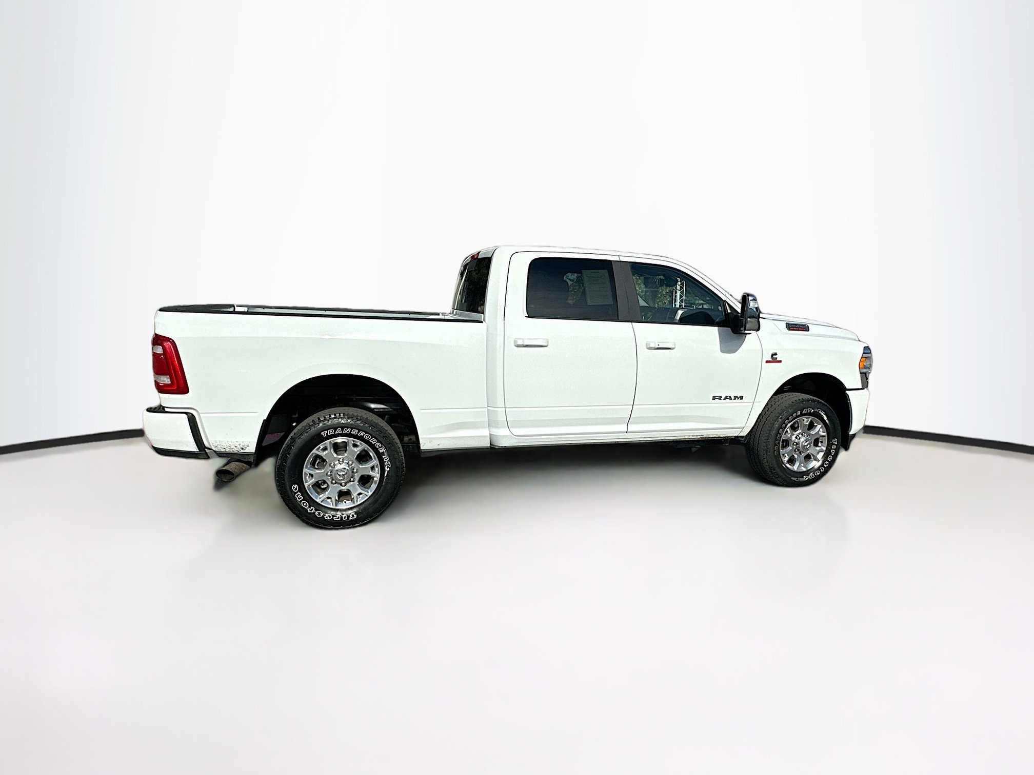 Used 2024 RAM 2500 Laramie image 10