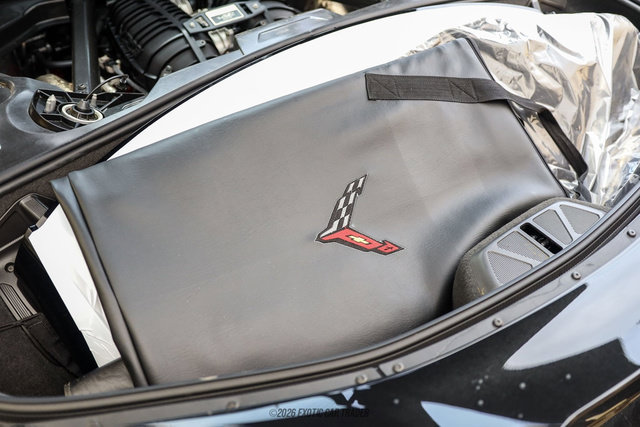 Used 2023 Chevrolet Corvette Z06 RWD image 30