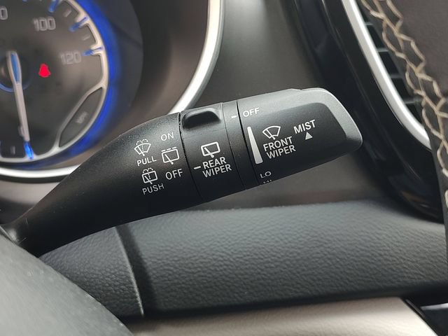 Certified 2024 Chrysler Pacifica Touring-L FWD image 21