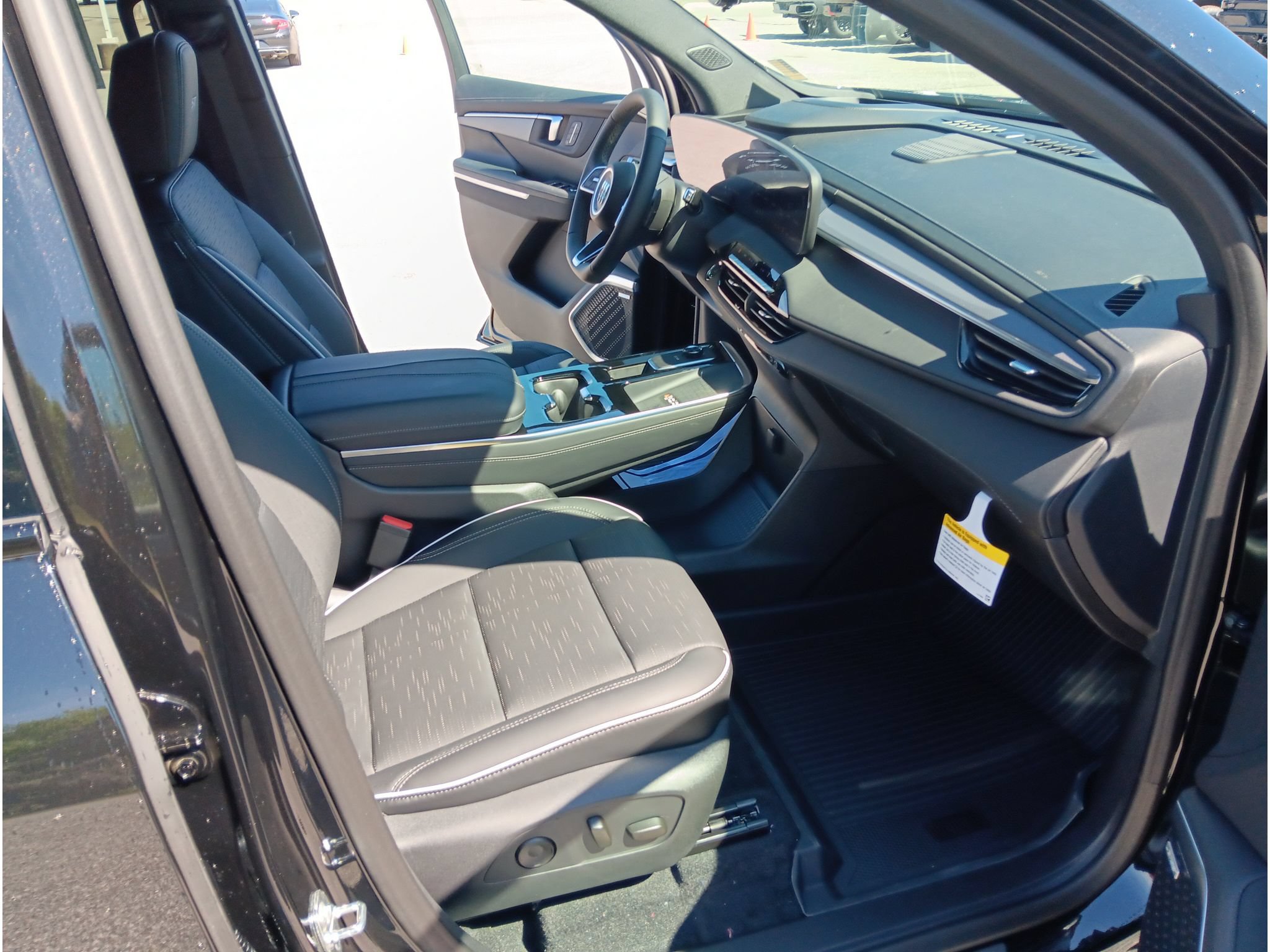 New 2026 Buick Enclave Sport Touring w/ Power Package FWD image 17