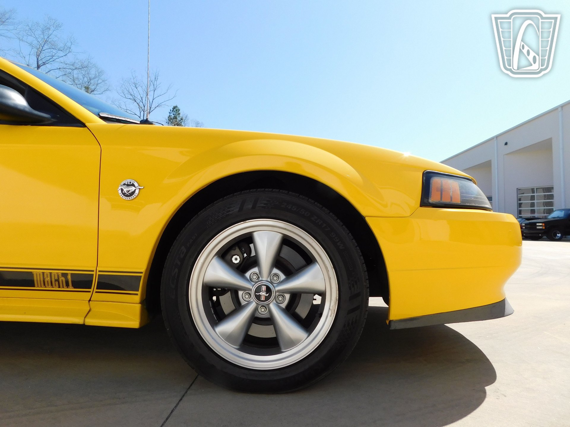 Used 2004 Ford Mustang Mach 1 RWD image 33