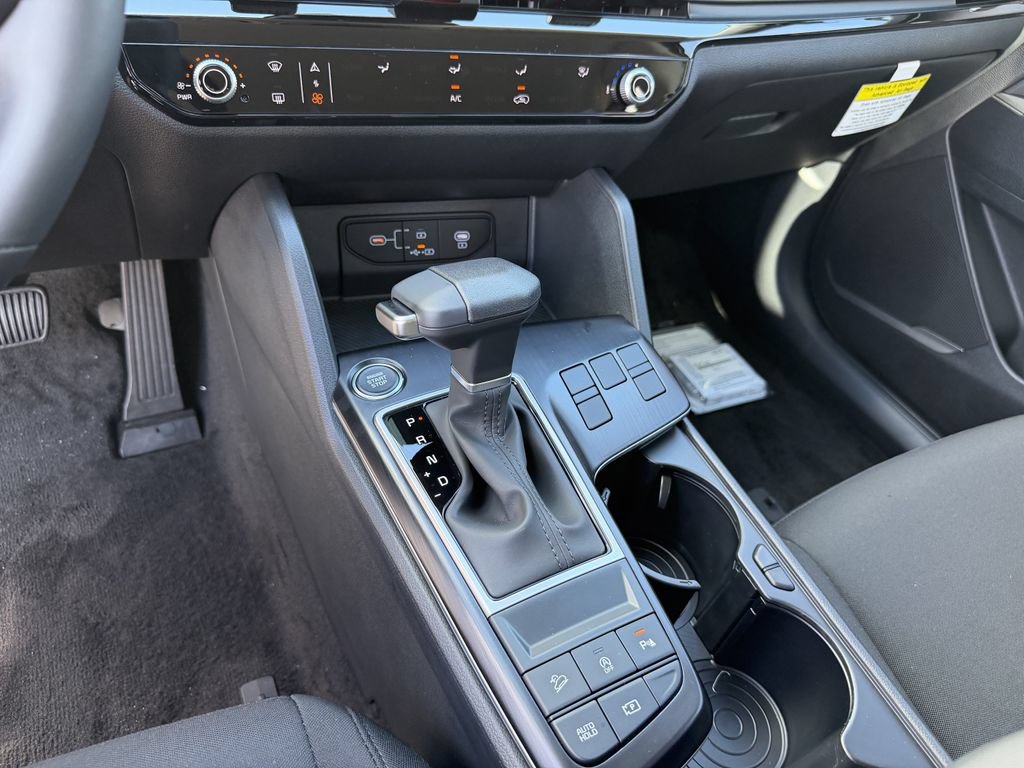 New 2026 Kia Sportage LX FWD image 24