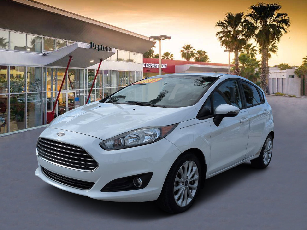 Used 2014 Ford Fiesta SE w/ Equipment Group 201A FWD image 7