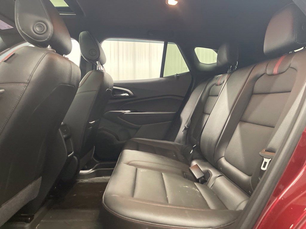 Used 2024 Chevrolet Trax RS w/ Sunroof Package FWD image 15